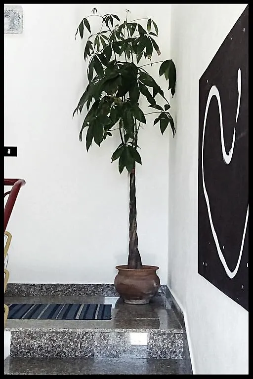 Idria B&B Barcellona-Pozzo di Gotto 3*,